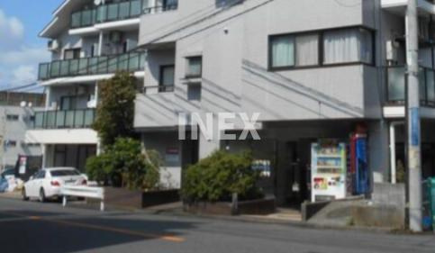 グレイス上大岡のエントランス