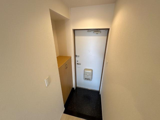 熊本市東区八反田３丁目のアパートの玄関|玄関