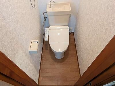 花見川区戸建てのトイレ