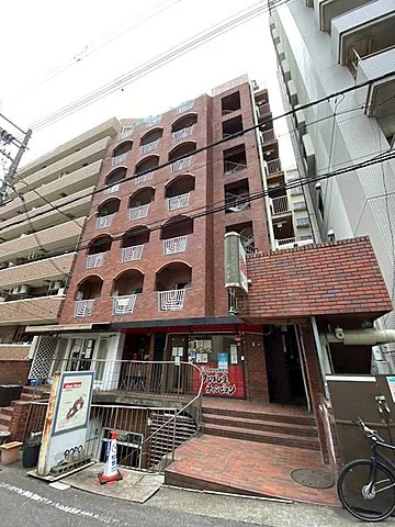 ロータリーマンション中山手の外観
