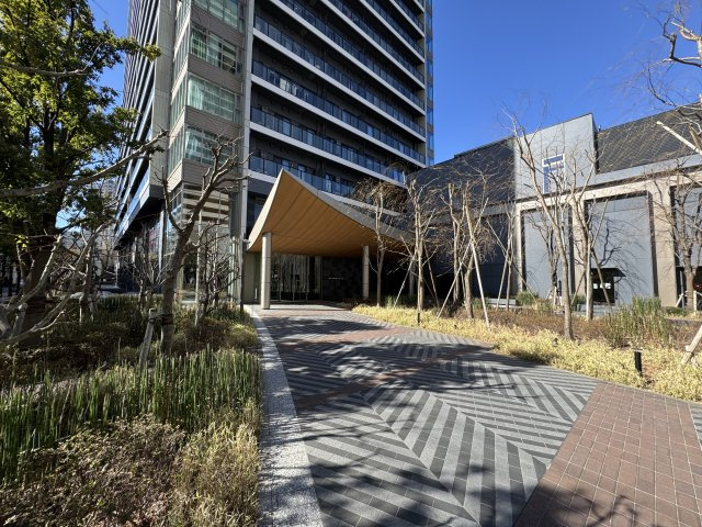 MID TOWER GRAND