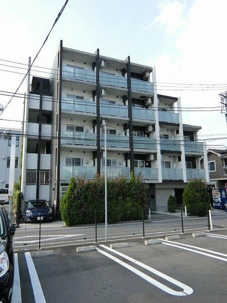 ＡＸＡＳ西高島平の外観