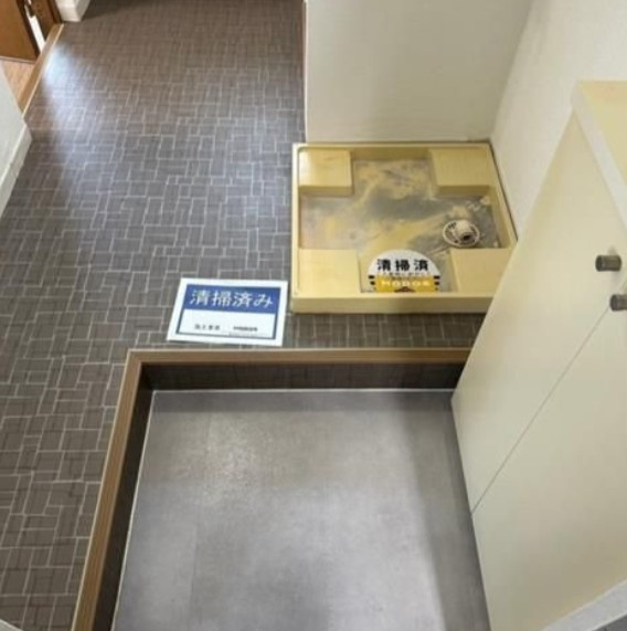 ＪＬＢグランエクリュ西船橋の玄関