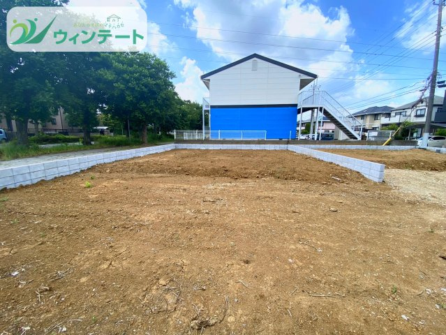 龍ケ崎市平台7期　新築戸建の外観|前面道路幅員6mで車の出し入れもラクラク。陽当たり良好の新築住宅。