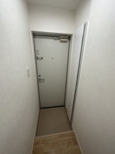 【玄関】