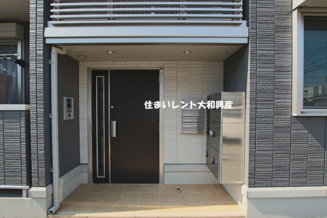 クレシェンテのエントランス