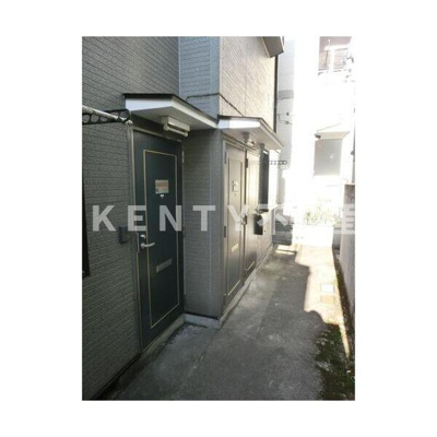 【エントランス】 | Y’s　House | 落ち着いたエントランスです