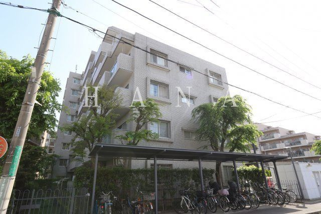 ロイヤルキャステージ恋ヶ窪の外観