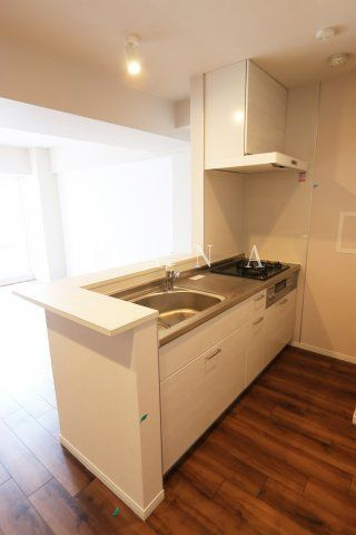 ロイヤルキャステージ恋ヶ窪のキッチン|※別号室参考写真