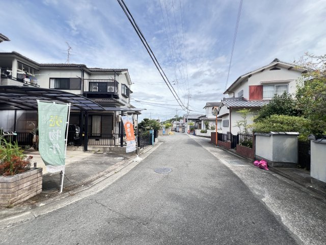 桜井市河西の前面道路含む現地写真