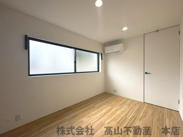 福津市八並のアパートの居間・リビング