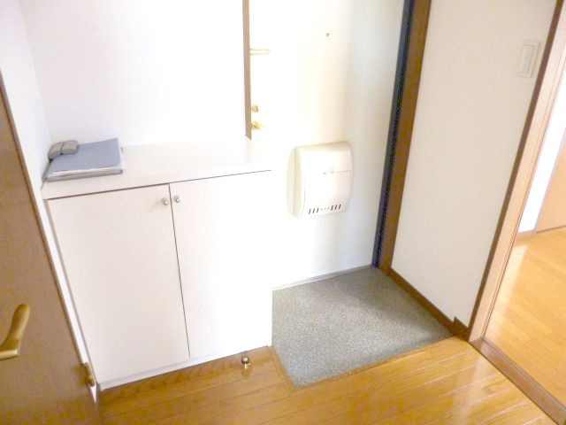 小石川YSレジデンスの玄関