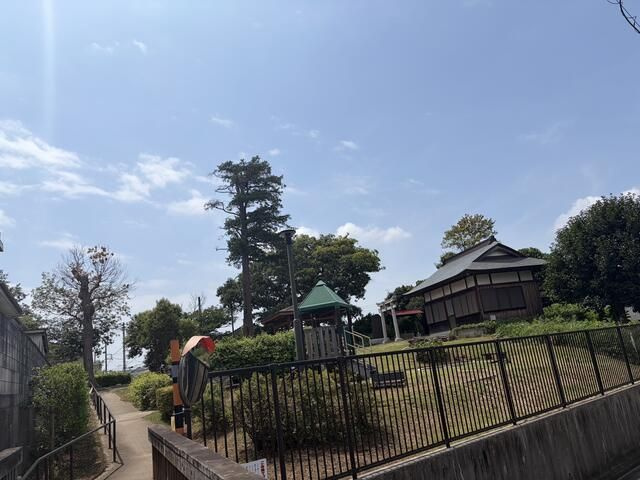 横戸町戸建の周辺
