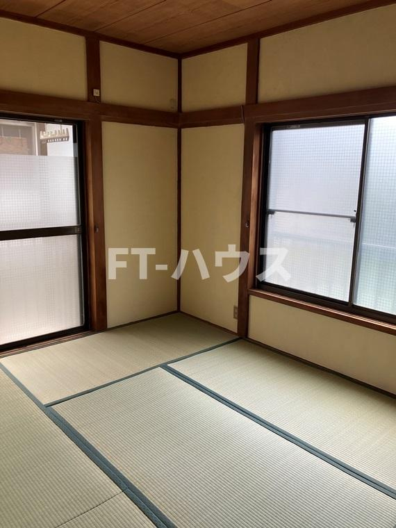 横戸町戸建の和室