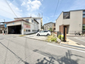 【前面道路含む現地写真】 | 【ご現地見学可能♪】 現地見学をご希望の際は是非、イエストアまでお問合せ下さい♪