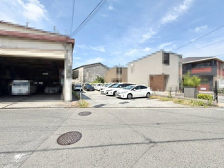 【前面道路含む現地写真】 | 【周辺施設もご紹介可能】お住まいになった際のイメージをお持ちいただくため、周辺施設へのご案内も致します♪お気軽にお申し付けください！