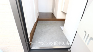 【玄関】 | カーザ　ヴェルデC
