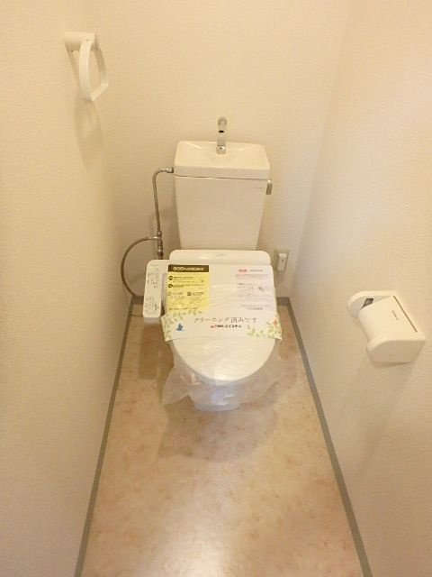 リッシュ・ヴェール　サカエのトイレ