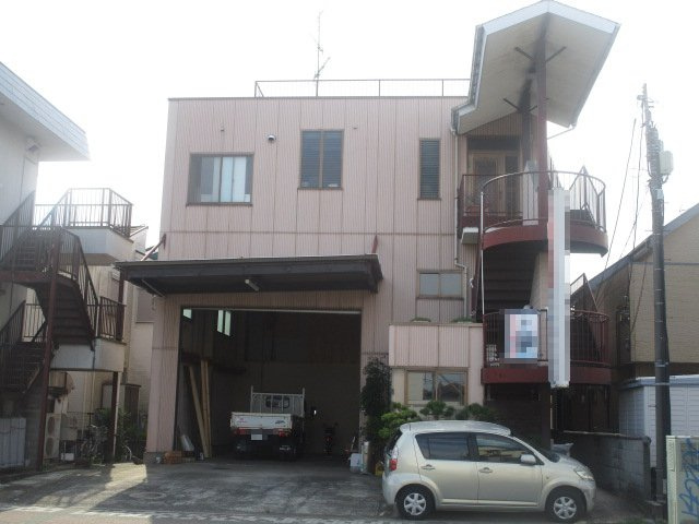 相模原市中央区横山台２丁目の倉庫