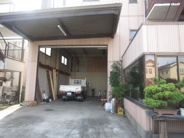 相模原市中央区横山台２丁目の倉庫