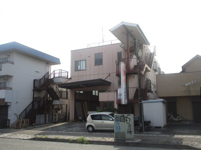 相模原市中央区横山台２丁目の倉庫