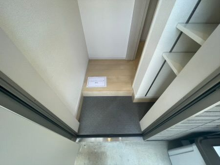 セレクトハウスの玄関