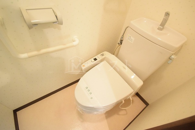 ドムス東梅田のトイレ
