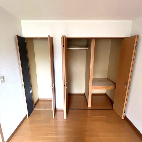 ハイツユウリナの収納