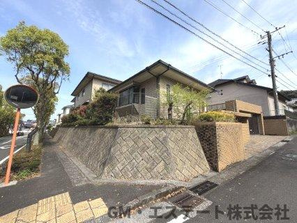 宮崎市生目台東5丁目　中古住宅の外観