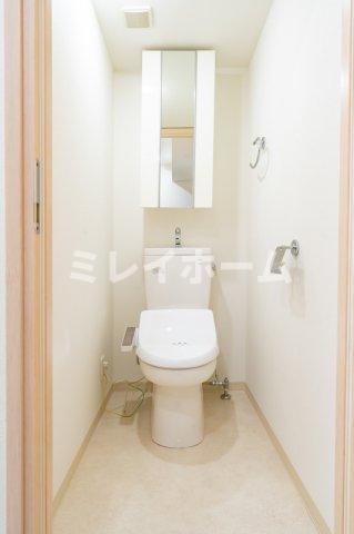 スタジオデン京急蒲田のトイレ|同建物内、別のお部屋の参考写真になります。