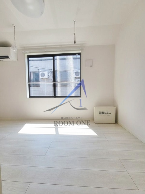 ステラ西小岩の居間・リビング|洋室のお部屋です。