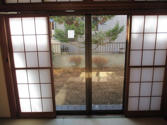 杉田貸家２の庭