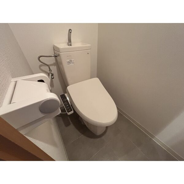 プランドール浅間町(入居日など柔軟に対応致します。)のトイレ