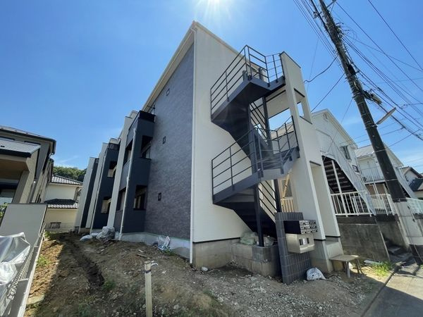 八王子市堀之内３丁目のアパートの外観