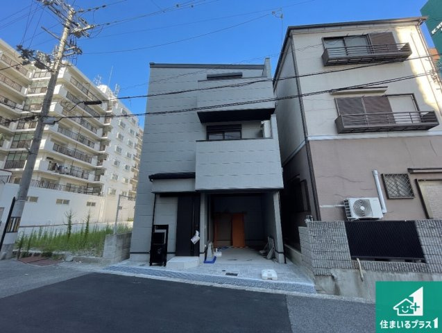 神戸市灘区記田町　新築一戸建ての外観|お客様に長く安心して住んでいだだける事にこだわった家づくり！住んでからのアフターサービスにもしっかりと取り組んでいます！
