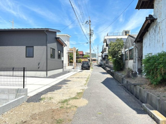 新築戸建　大垣市静里　全2区画分譲の前面道路含む現地写真|■前面道路　■ヤマダ不動産　株式会社リライフ　
■夢のマイホーム購入をフルサポートします！