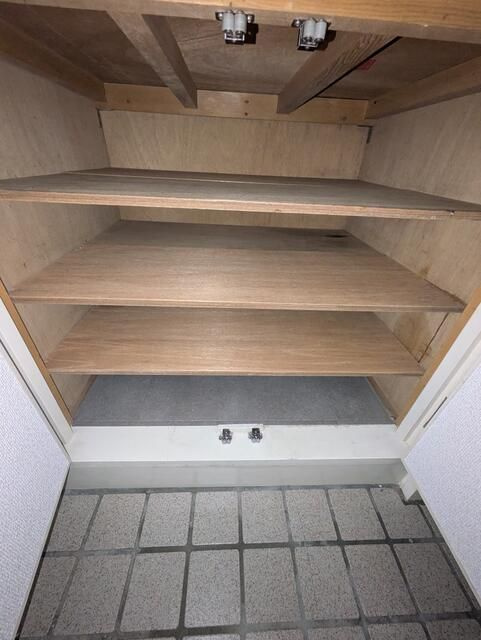 コンフォート東中野の玄関