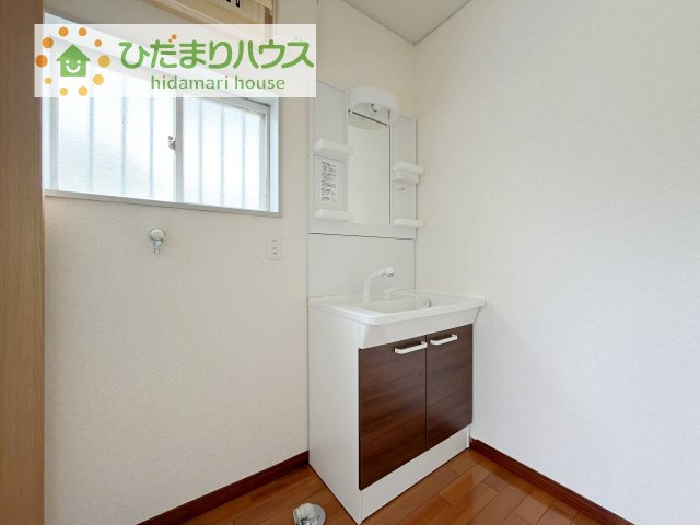 【独立洗面台】 | 土浦市東並木町　中古戸建 | シンプルで使い勝手の良い独立洗面台！
