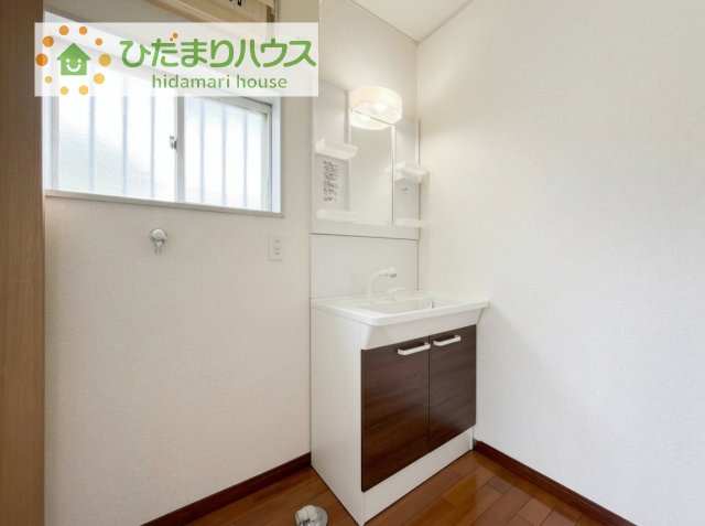 【独立洗面台】 | 土浦市東並木町　中古戸建 | シンプルで使い勝手の良い独立洗面台！