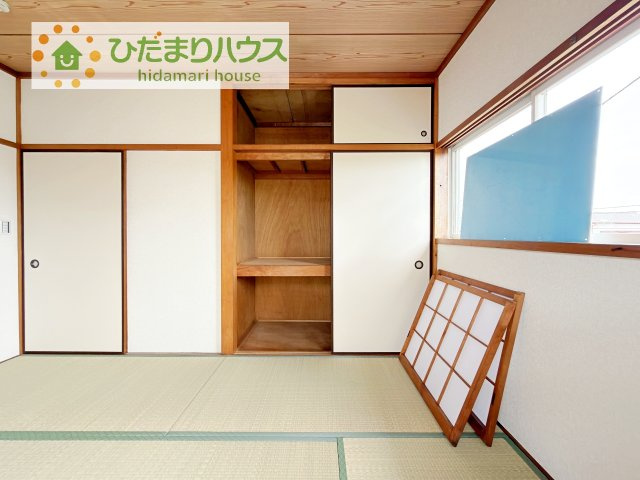 【収納】 | 土浦市東並木町　中古戸建 | 和室の収納は横開きクローゼット！
しまった物の出し入れも楽々です(^^)