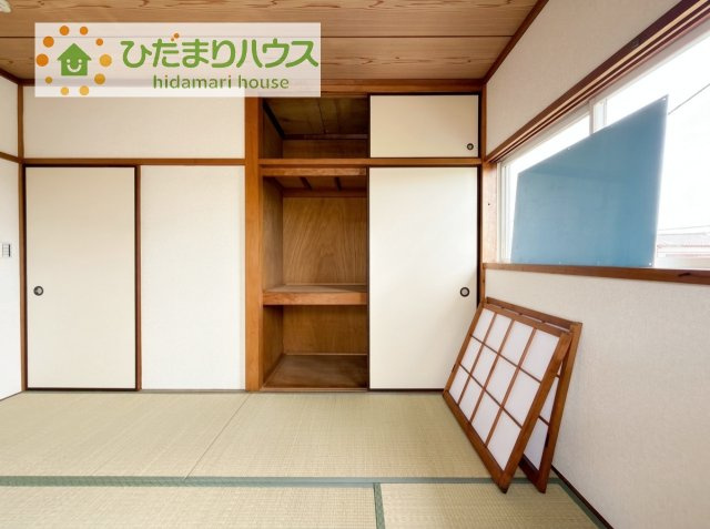 【収納】 | 土浦市東並木町　中古戸建 | 和室の収納は横開きクローゼット！
しまった物の出し入れも楽々です(^^)