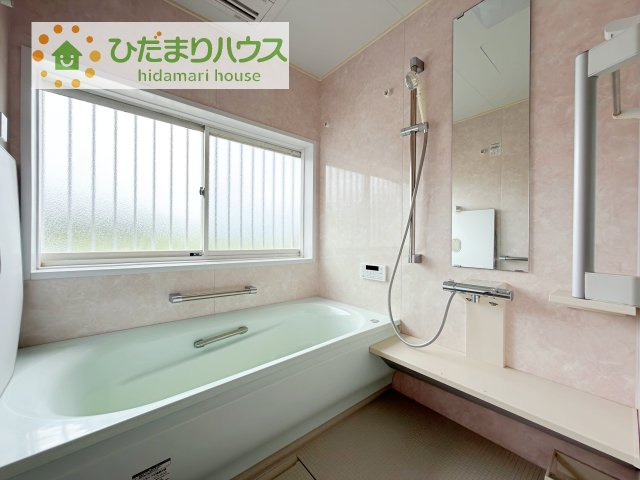 【浴室】 | 土浦市東並木町　中古戸建 | 清潔感のある浴室はゆったり浸かれて日頃の忙しさから解放してくれます(^^♪