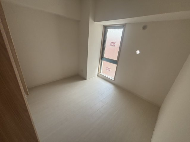 【寝室】