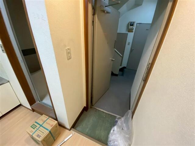 【玄関】