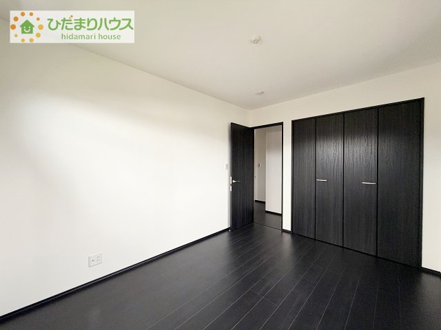 【寝室】 | 土浦市並木1丁目　新築戸建 | ゆとりのある主寝室！ご家族全員で寝れちゃいます♪