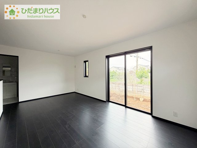 【居間・リビング】 | 土浦市並木1丁目　新築戸建 | 早くお仕事終わらせて、家に帰りたくなるようなリビングです(^^♪