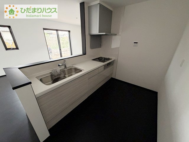 【キッチン】 | 土浦市並木1丁目　新築戸建 | 料理をしながらでも、ご家族との会話を楽しめる対面式キッチン♪