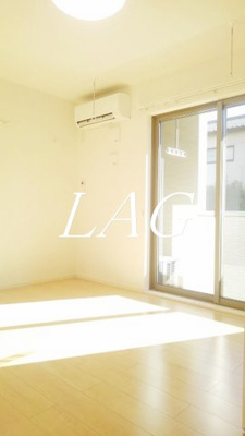 【居間・リビング】 | ベル　アルカンシエル・Ｓ | 洋室のお部屋です。
