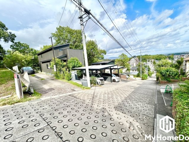 守山区大森八龍２丁目の前面道路含む現地写真