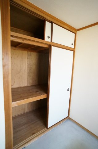 ドミール中山の収納|参考、同建物・同間取りの号室